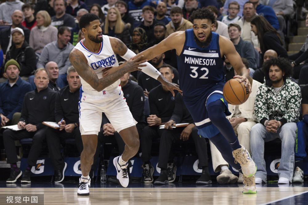 他被视为骑 他被视为骑