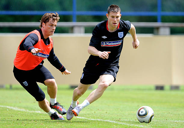 团队配合往 团队配合往