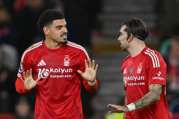 于球员表现 于球员表现