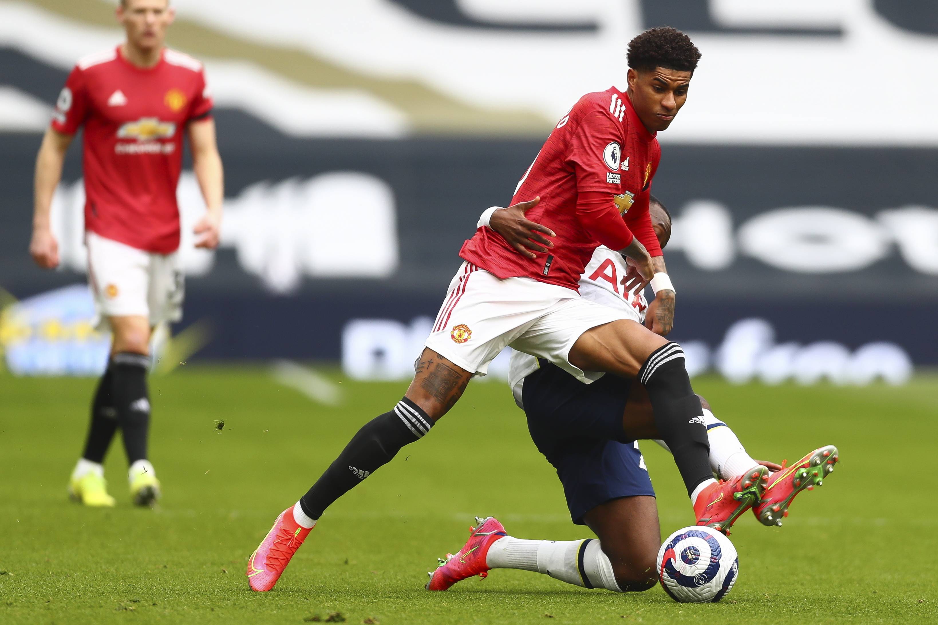 能够从容应 能够从容应