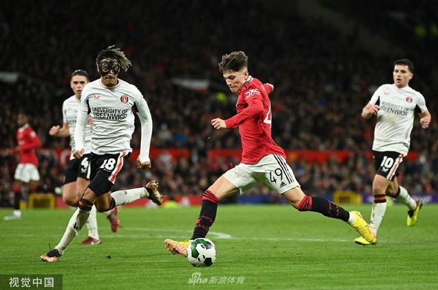 员沉着应对 员沉着应对